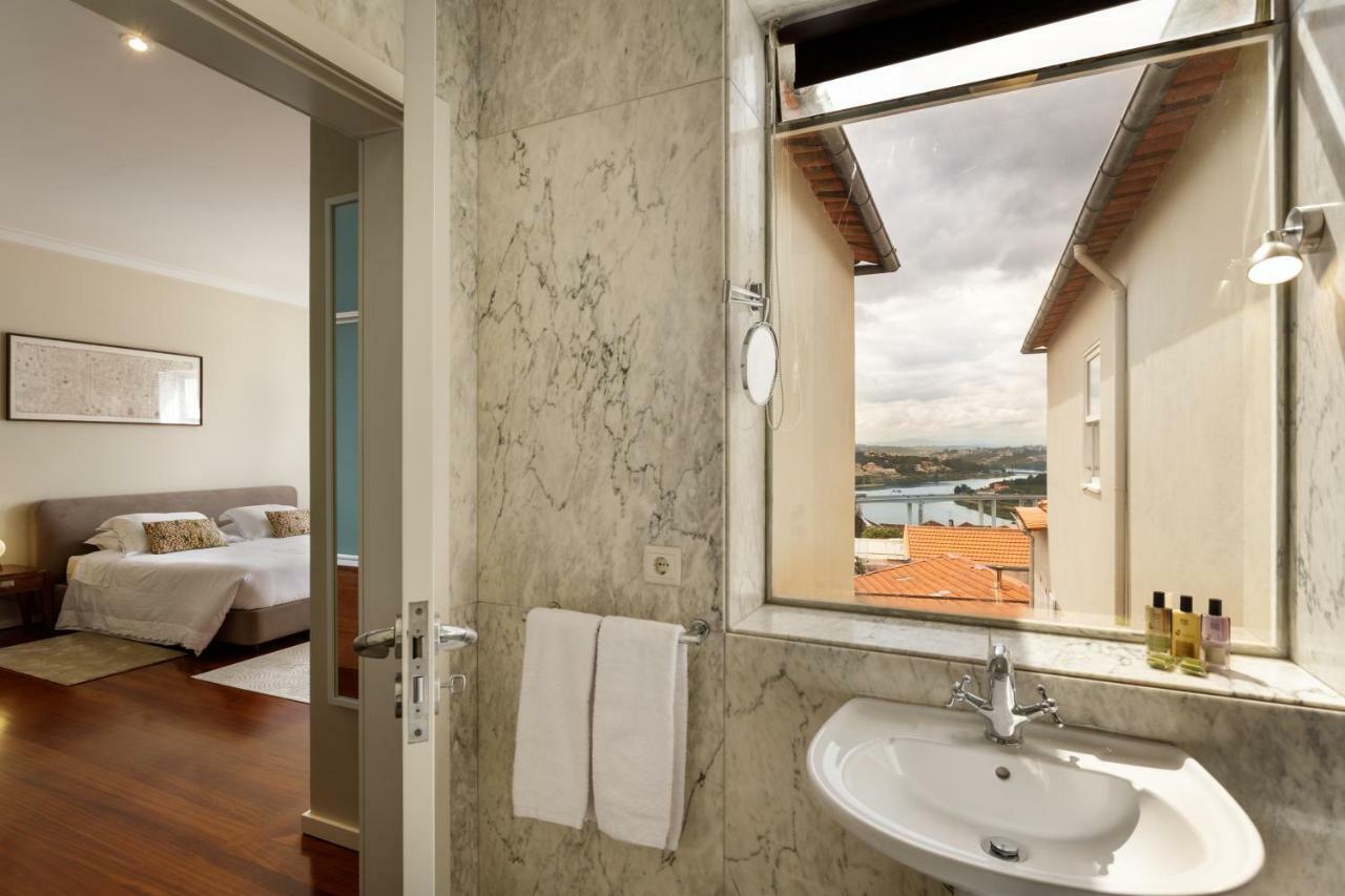 Casas Da Formiga - Riverview Terrace And Pool Porto Bagian luar foto